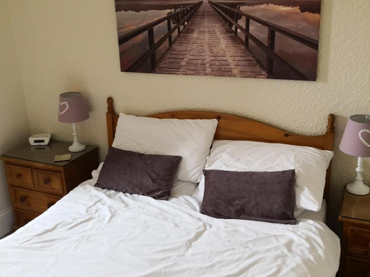 The Buck Hotel Thornton Dale Zimmer foto